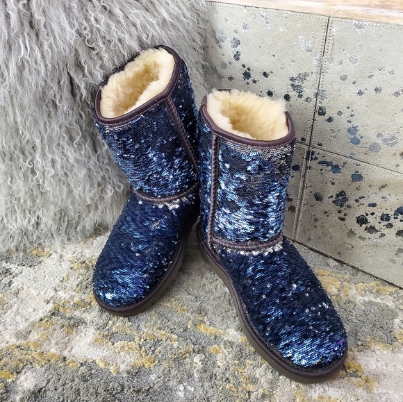 ugg sequin boots size 10